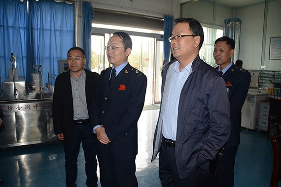 酒泉市国税局局长张智一行莅临bevictor伟德官网节水集团调研指导 - bevictor伟德官网新闻 - 新闻中心 - 局长,张智,一行,国税局,公司,nbsp,酒泉市,调研,集团