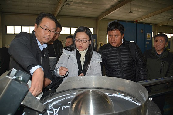 秘鲁农业立异研究所所长恩德松先生到bevictor伟德官网节水集团考察会见 - bevictor伟德官网新闻 - 新闻中心 - 恩德,先生,公司,节水,nbsp,bevictor伟德官网,考察,秘鲁,集团