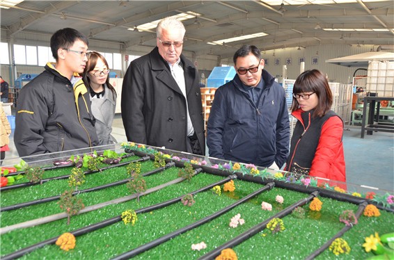 美国华侨阮奔富先生及美国Big river drilling llc董事长Wes Harmon先生莅临bevictor伟德官网节水集团公司考察洽谈 - bevictor伟德官网新闻 - 新闻中心 - 先生,美国,bevictor伟德官网,nbsp,Wes,节水,Harmon,阮奔,董事长