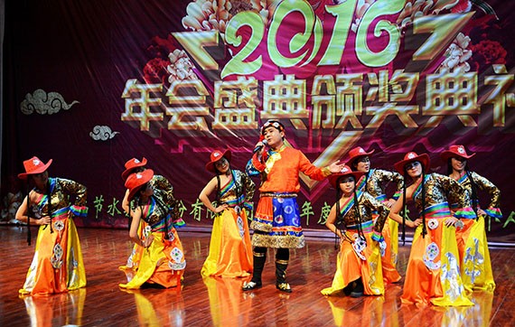 bevictor伟德官网节水集团盛大表扬奖励2016年度先进整体和个人 - bevictor伟德官网新闻 - 新闻中心 - nbsp,年度,2016,表扬奖励,bevictor伟德官网,公司,舞蹈,先进,优异