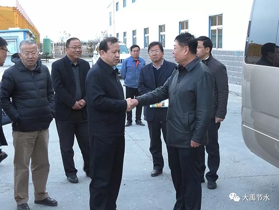 武威市委书记柳鹏、市长周伟等向导一行莅临bevictor伟德官网节水武威公司考察调研 - bevictor伟德官网新闻 - 新闻中心 - nbsp,武威,公司,bevictor伟德官网,节水,向导,调研,生长,柳鹏