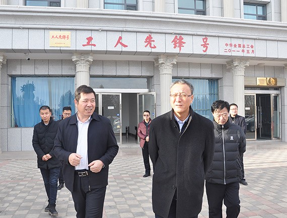 酒泉市副市长张毅一行莅临bevictor伟德官网节水集团检查指导科技立异事情 - bevictor伟德官网新闻 - 新闻中心 - 节水,nbsp,bevictor伟德官网,集团,科技立异,张毅,副市长,企业,一行