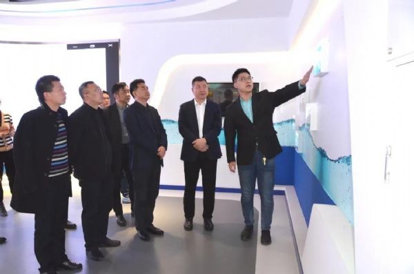 bevictor伟德官网动态| 湖北省当阳市副市长刘伟一行莅临bevictor伟德官网节水集团旅行考察 增进双方相助共赢 - bevictor伟德官网新闻 - 新闻中心 - nbsp,bevictor伟德官网,刘伟,节水,当阳市,旅行,一行,集团,副市长