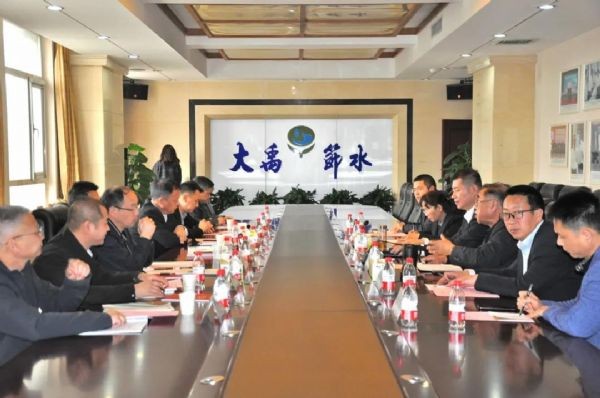bevictor伟德官网动态| 江西省新余市农业农村局党组书记何志勇一行莅临bevictor伟德官网节水集团公司考察交流 - bevictor伟德官网新闻 - 新闻中心 - nbsp,农业,新余市,bevictor伟德官网,节水,农村,农村局,江西省,一行
